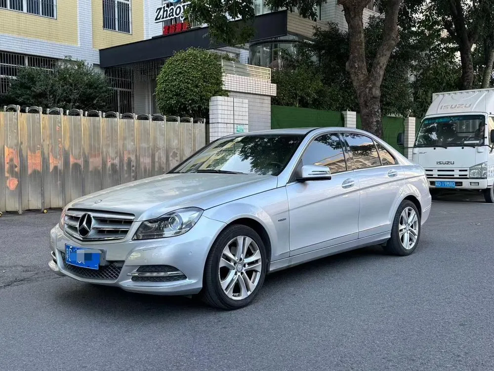 Mercedes-Benz C-Class C 200 CGI Fashion Version, 2011 — фото 1