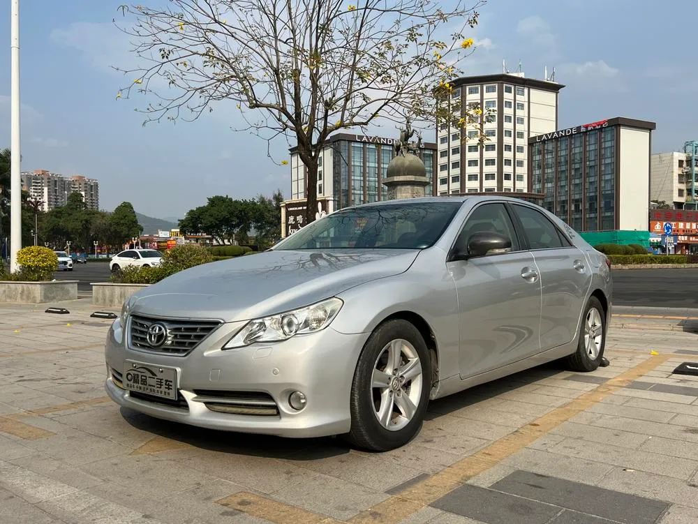 Toyota Reiz, 2010