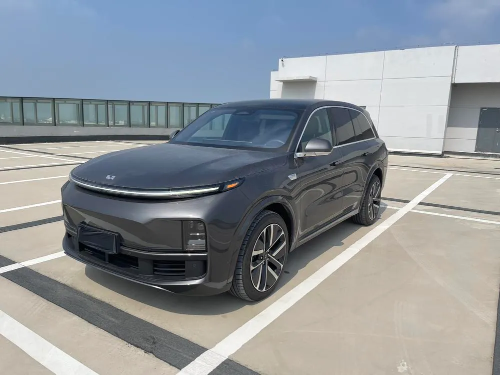 Li Auto L8, 2023