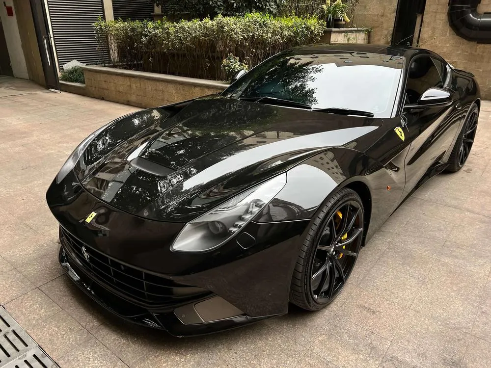 Ferrari F12berlinetta, 2013
