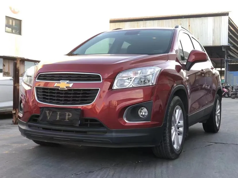 Chevrolet Trax 1.4T Manual 2WD Comfort Sunroof Edition, 2016 — фото 1