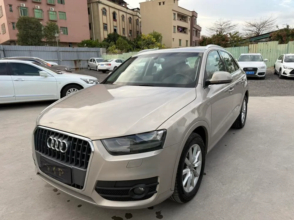 Audi Q3 35 TFSI Version, 2013 — фото 1