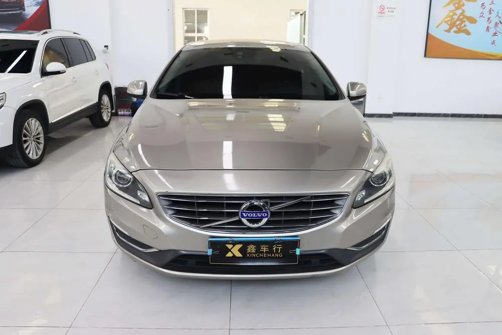 Volvo S60, 2016