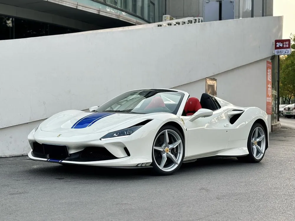 Ferrari F8, 2020
