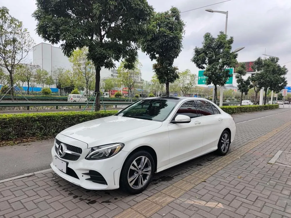 Mercedes-Benz C-Class Facelift C 200 L Sport Version, 2015 — фото 1