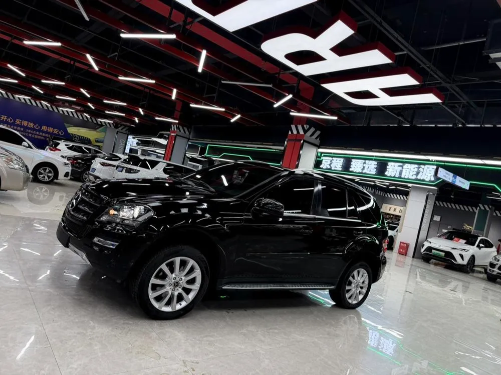 Mercedes-Benz M-Class 3.5L Auto 4WD 5 Seater Parallel Import, 2011 — фото 1