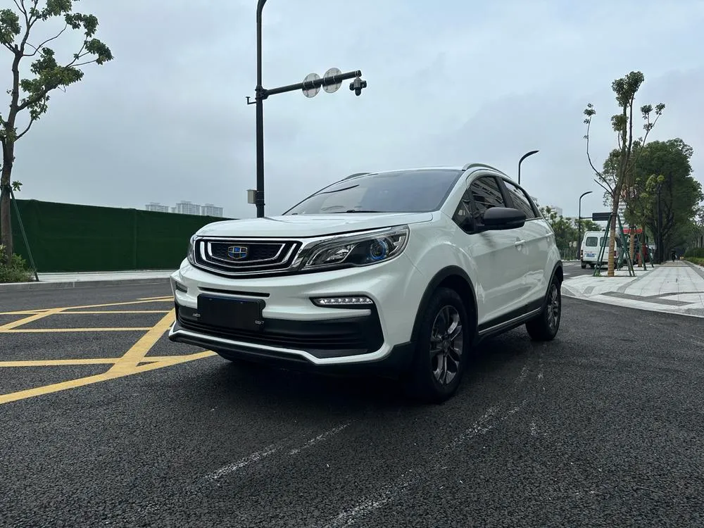 Geely Yuanjing X3 PRO 1.5L CVT Premium Version, 2021 — фото 1
