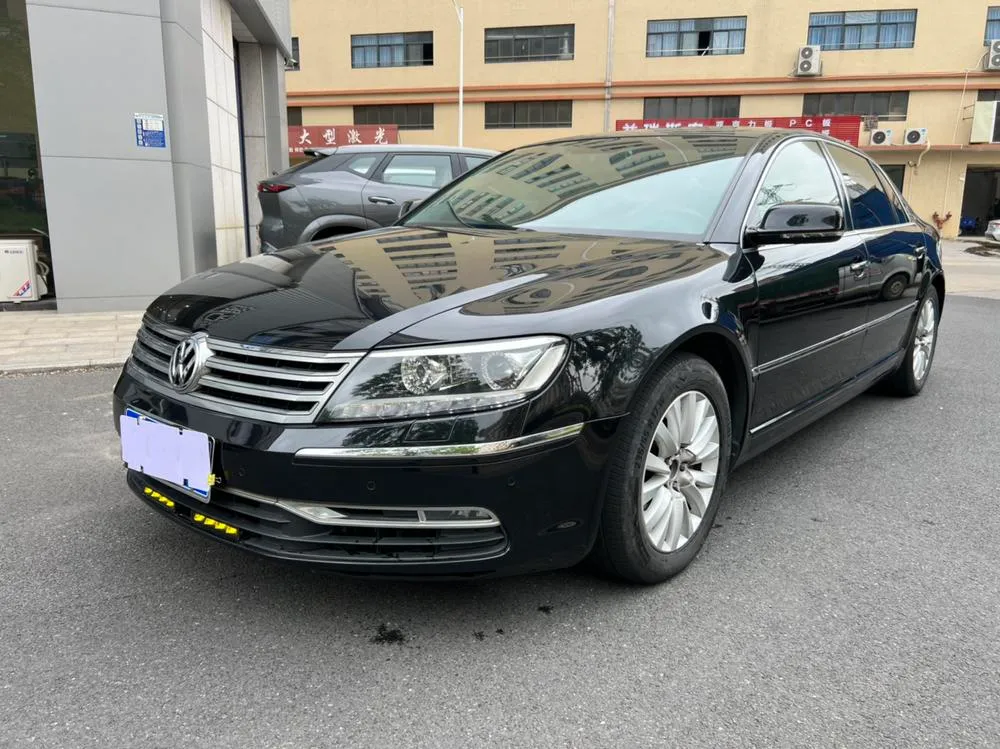 Volkswagen Phaeton, 2011