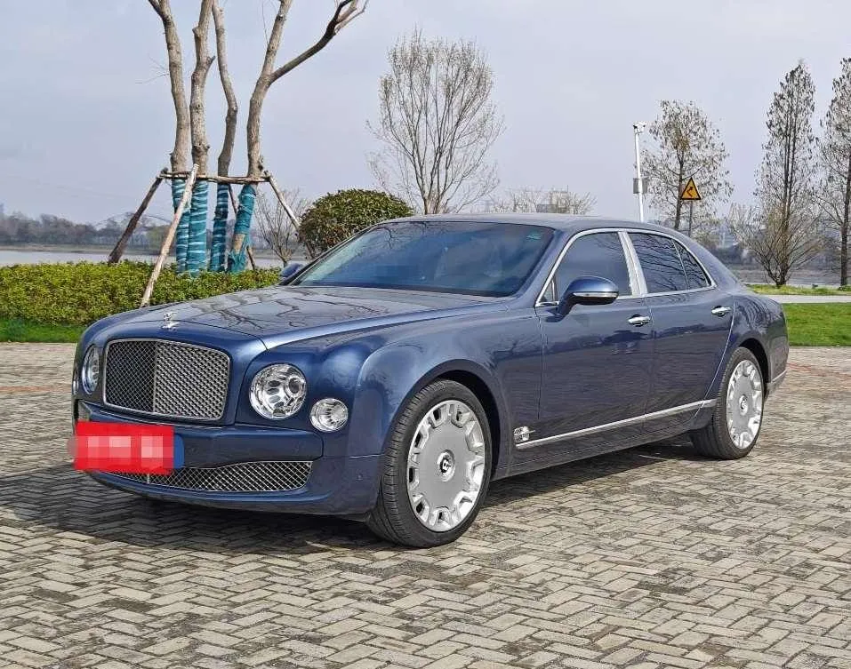 Bentley Mulsanne, 2013