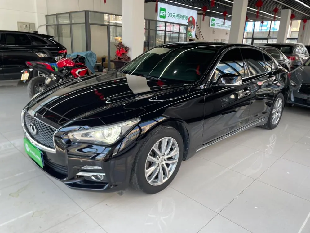 Infiniti Q50L 2.0T Joy Edition, 2015 — фото 1