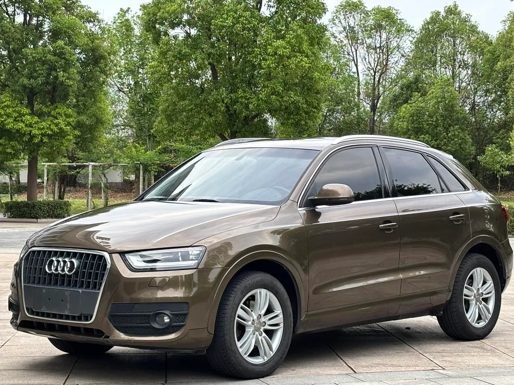 Audi Q3, 2013
