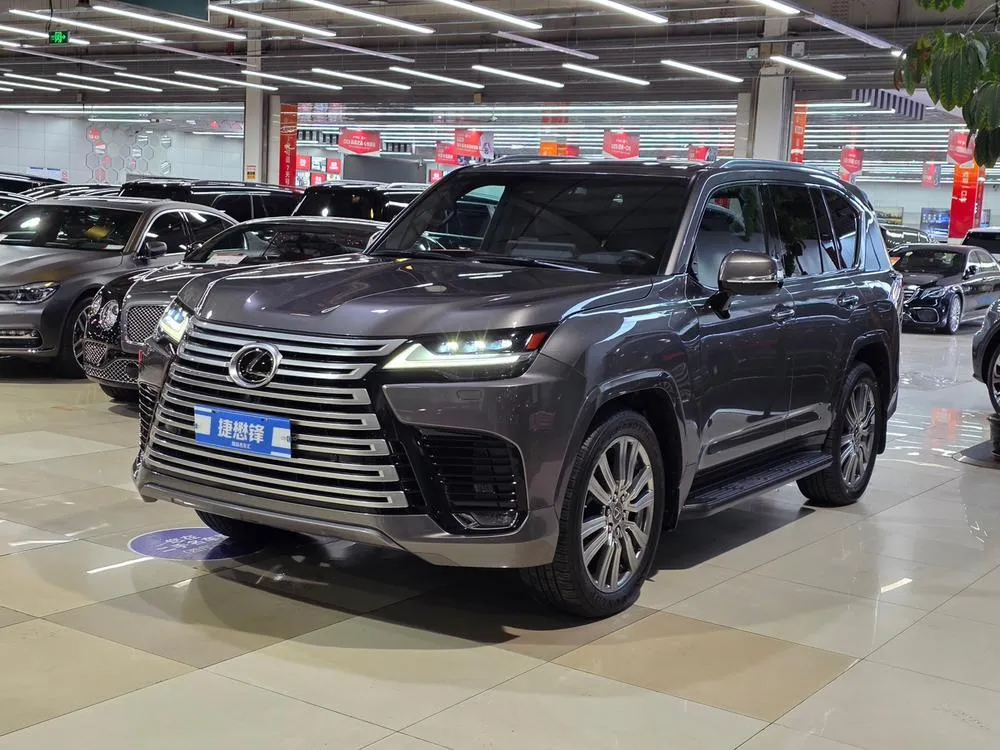 Lexus LX, 2023