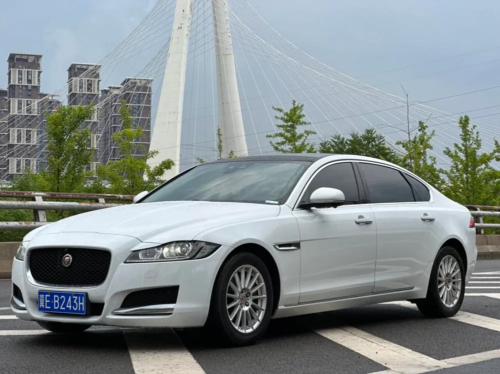 Jaguar XFL, 2017