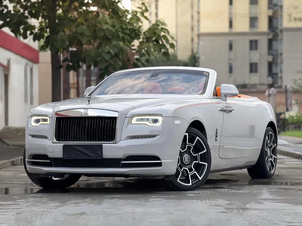 Rolls-Royce Dawn, 2015