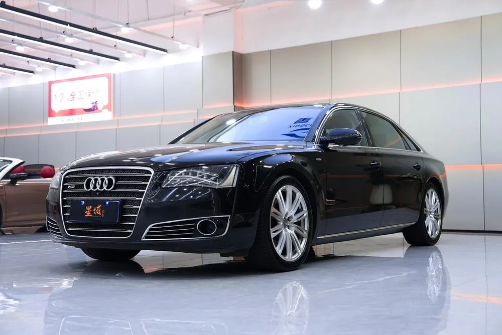 Audi A8, 2013