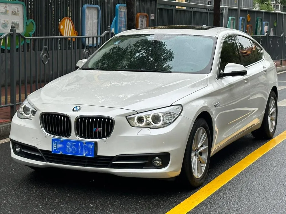 BMW 5-Series GT 528i Leading Version, 2014 — фото 1