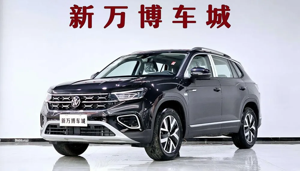 Volkswagen Tayron GTE 280TSI Luxury Plus Edition, 2023 — фото 1