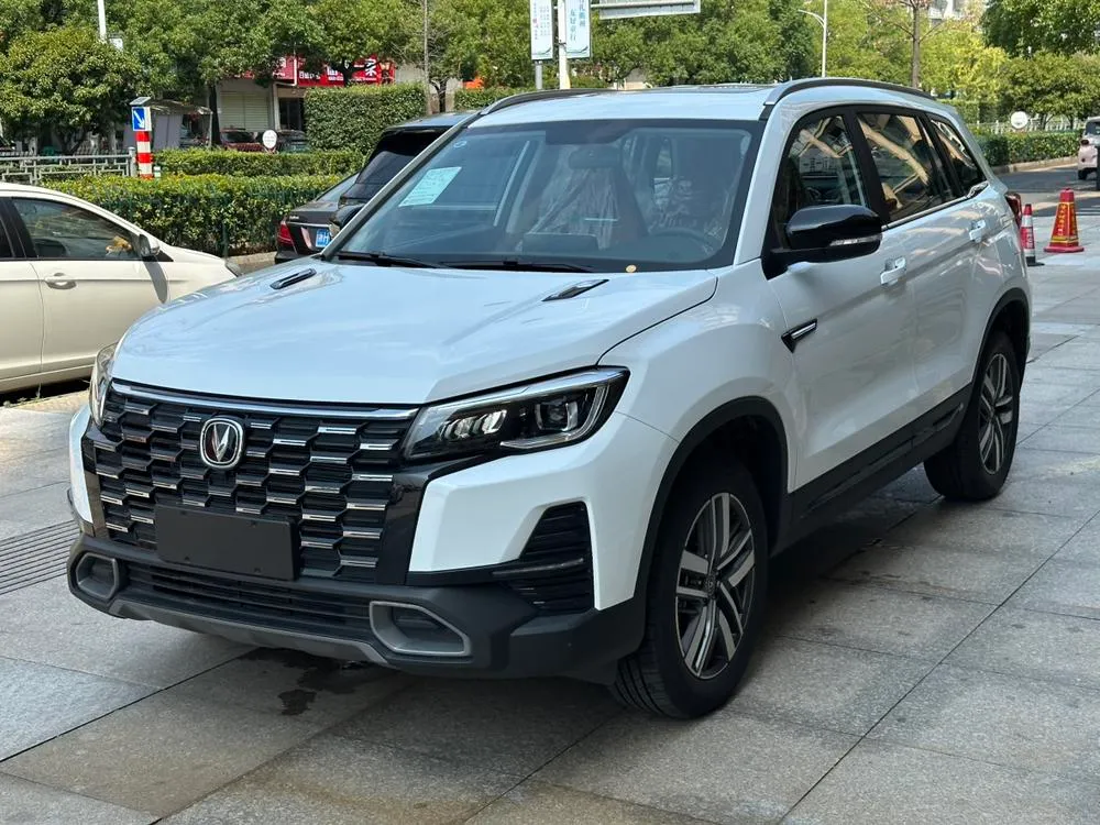 Changan CS75, 2024