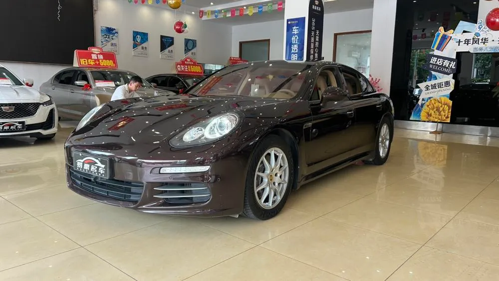 Porsche Panamera, 2014
