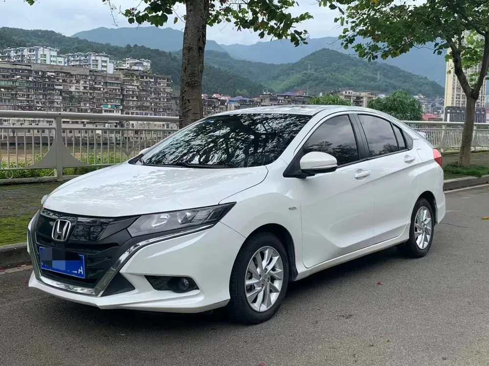 Honda Gienia 1.5L CVT Classic Edition, 2017 — фото 1