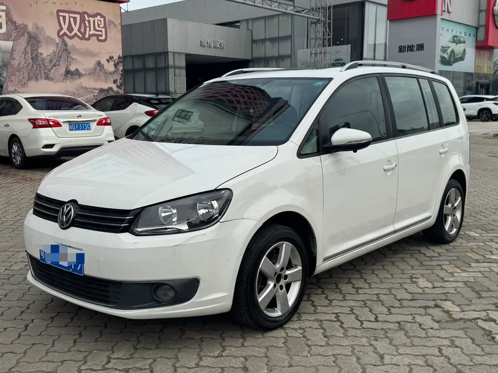 Volkswagen Touran 1.4T Auto Edition 5 Seater, 2013 — фото 1