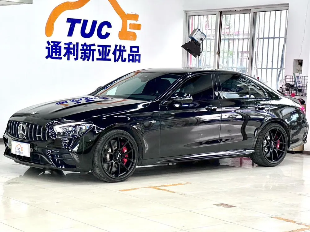 Mercedes-Benz E-Class AMG, 2022