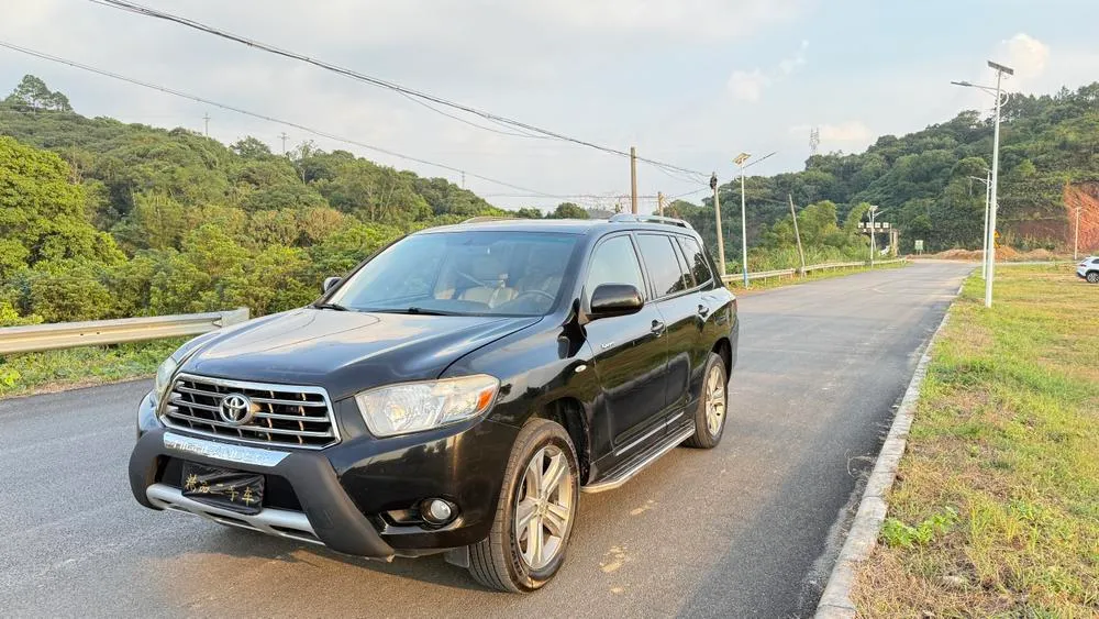 Toyota Highlander, 2011