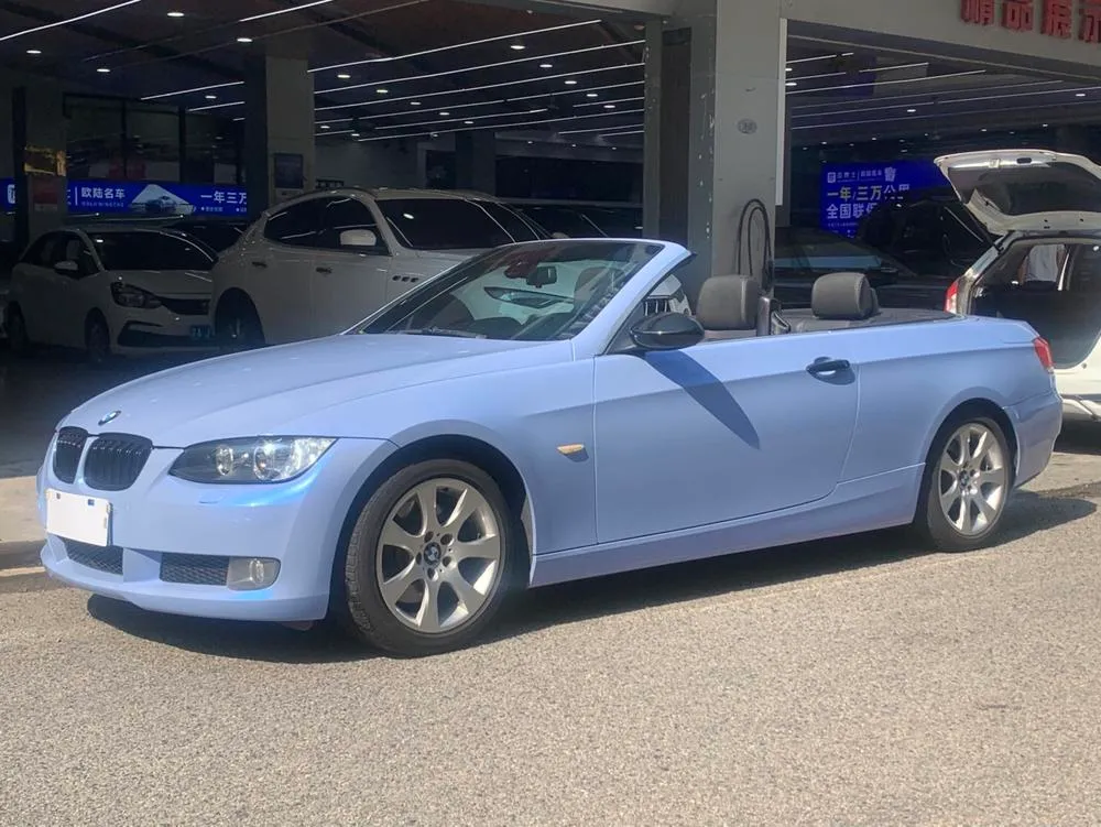 BMW 3-Series (Import) 320i Convertible Coupe Edition, 2009 — фото 1
