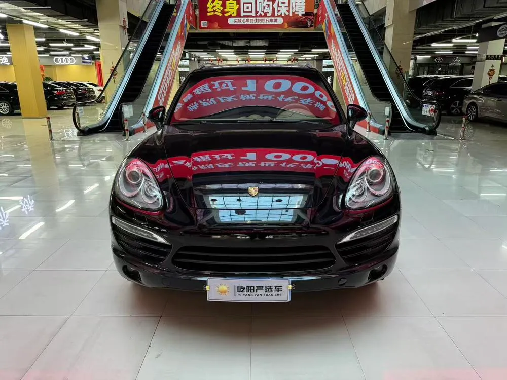 Porsche Cayenne 3.6L Parallel Import, 2013 — фото 1