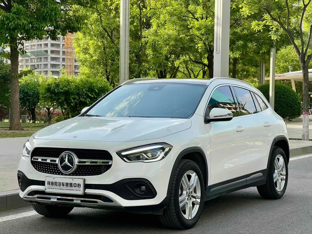 Mercedes-Benz GLA, 2022