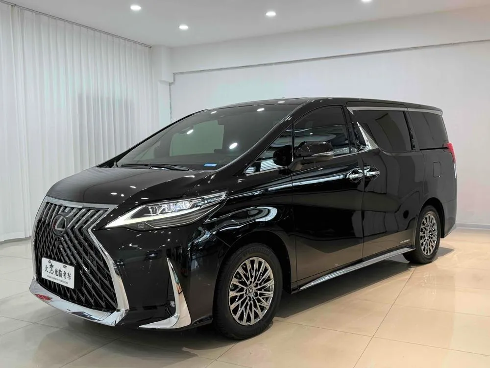 Lexus LM 300h E-Four 4-Seater Edition, 2020 — фото 1