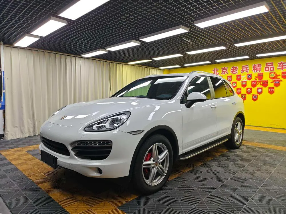 Porsche Cayenne, 2011