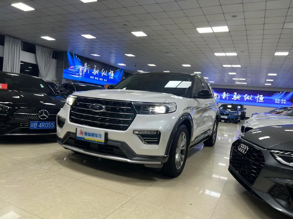 Ford Explorer EcoBoost 285 4WD Style Edition 7 Seater, 2020 — фото 1