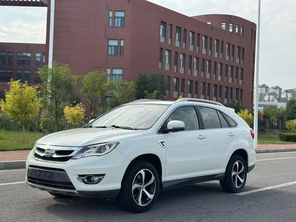 BYD S7, 2015