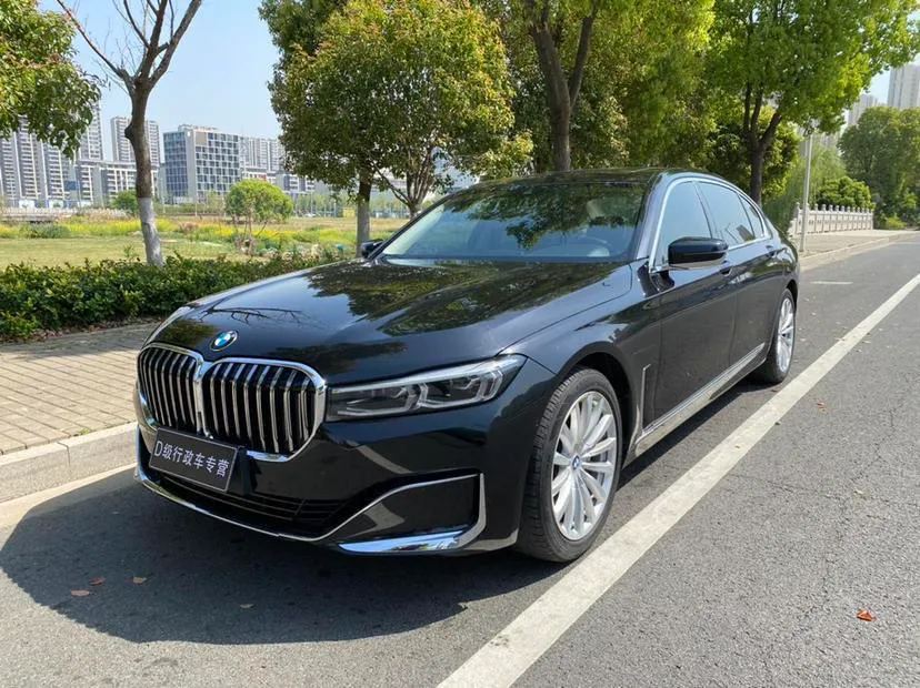 БМВ 7-Series Facelift 730Li Luxury, 2019 — фото 1