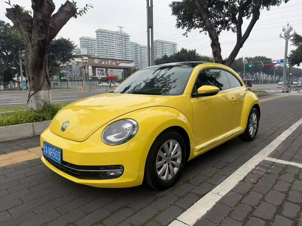 Volkswagen Beetle 180TSI, 2015 — фото 1