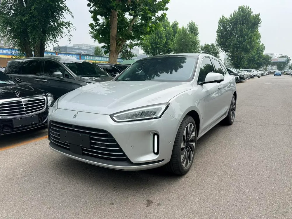 AITO M5, 2022