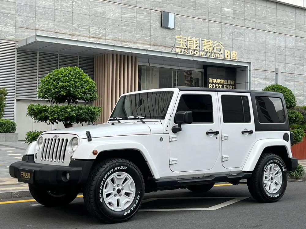 Jeep Wrangler, 2015