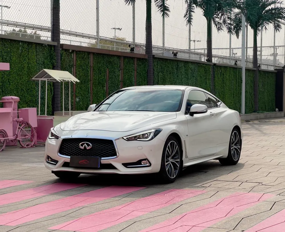 Infiniti Q60, 2017