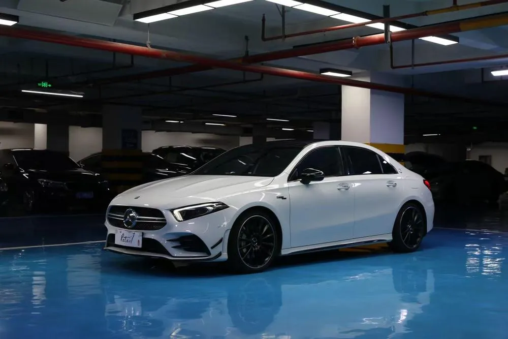 Mercedes-Benz A-Class AMG AMG A 35 L 4MATIC, 2020 — фото 1