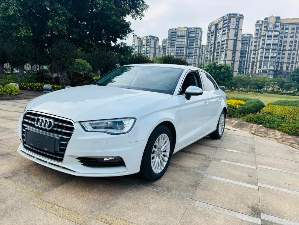 Audi A3 Limousine 35 TFSI Special Edition, 2016 — фото 1