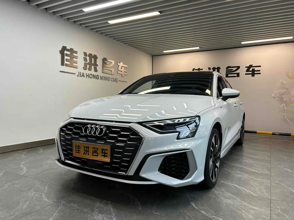 Audi A3 A3L Limousine 35 TFSI Fashion Sport Version, 2024 — фото 1
