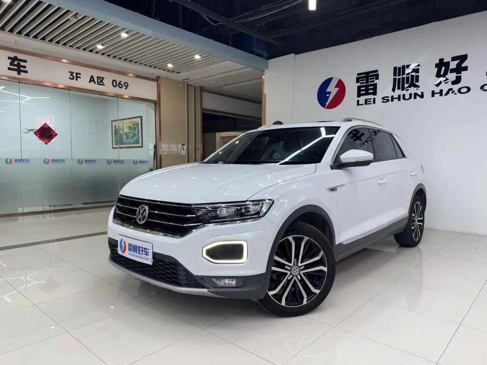 Volkswagen T-Roc, 2020