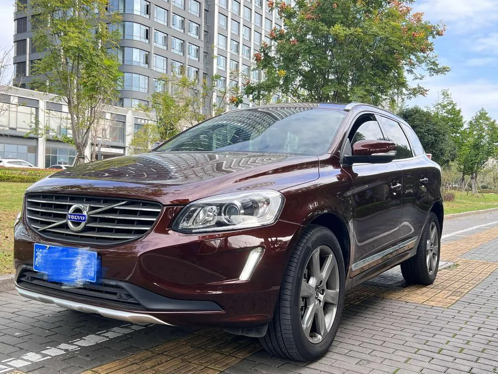Volvo XC60 (Import) T6 Edition, 2015 — фото 1