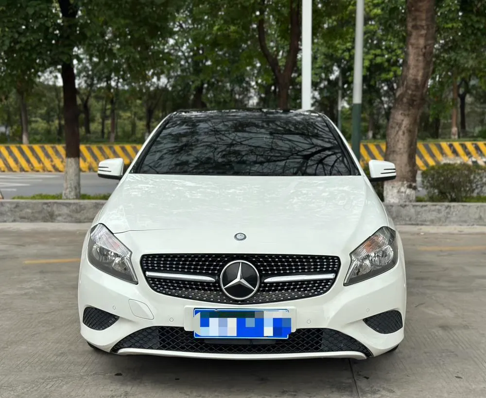 Mercedes-Benz A-Class (Import) A 180 Fashion Version, 2013 — фото 1
