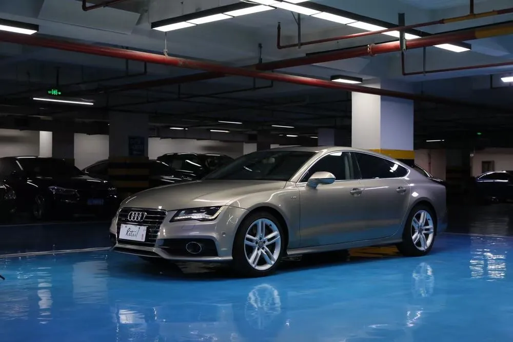 Audi A7 3.0TFSI quattro Luxury Version, 2012 — фото 1