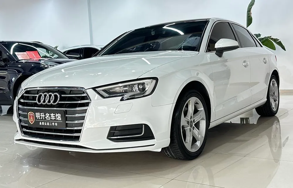 Audi A3 Facelift Limousine 35 TFSI Version CN6, 2020 — фото 1