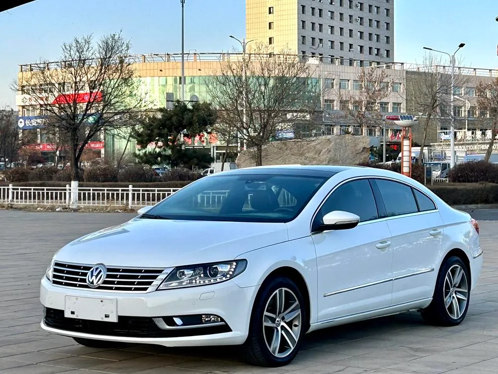 Volkswagen CC 1.8TSI Premium Version, 2016 — фото 1