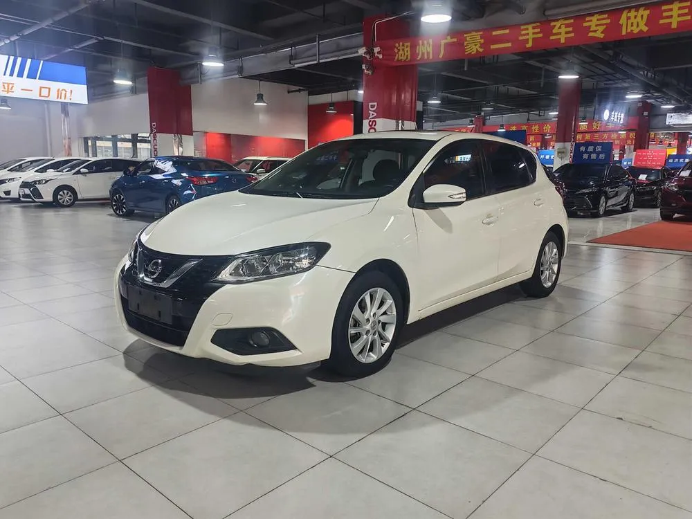 Nissan Tiida 1.6L CVT Cool Edition, 2016 — фото 1