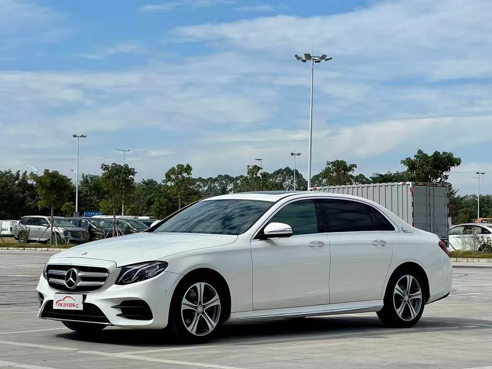 Mercedes-Benz E-Class, 2016